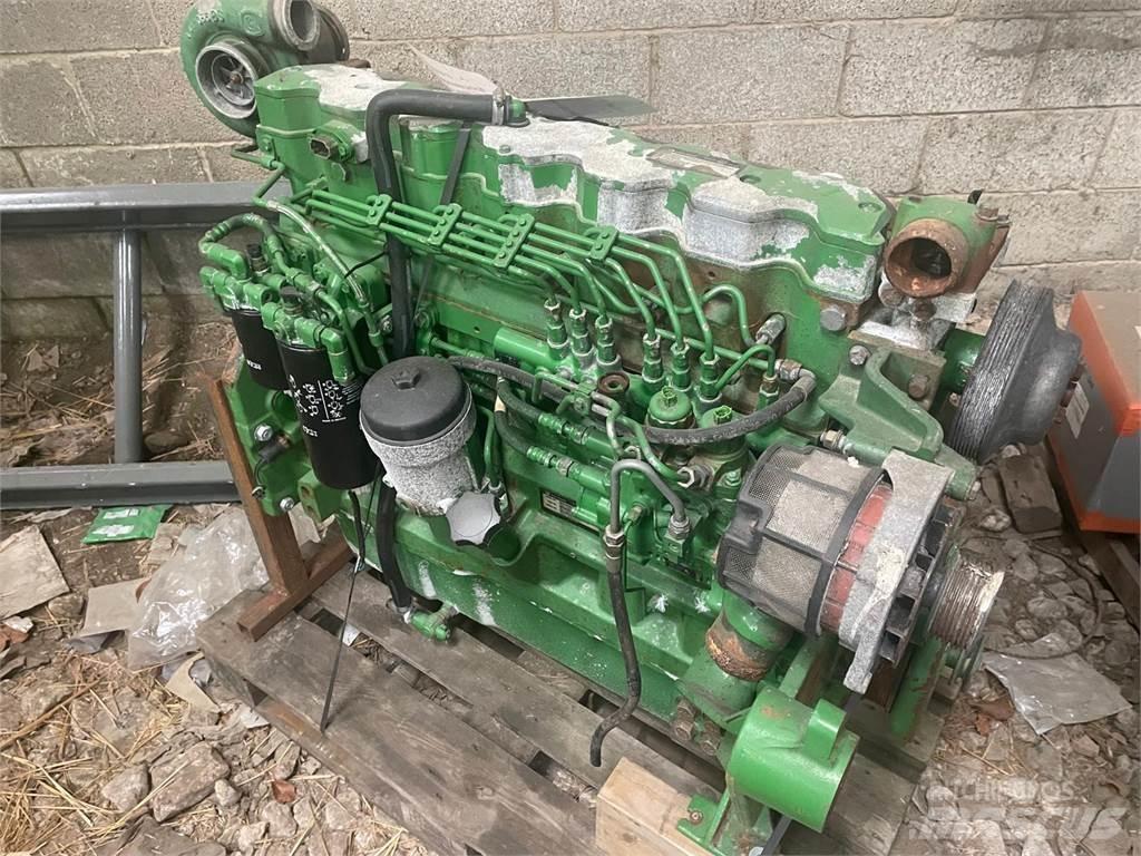 John Deere 8.1L Двигуни