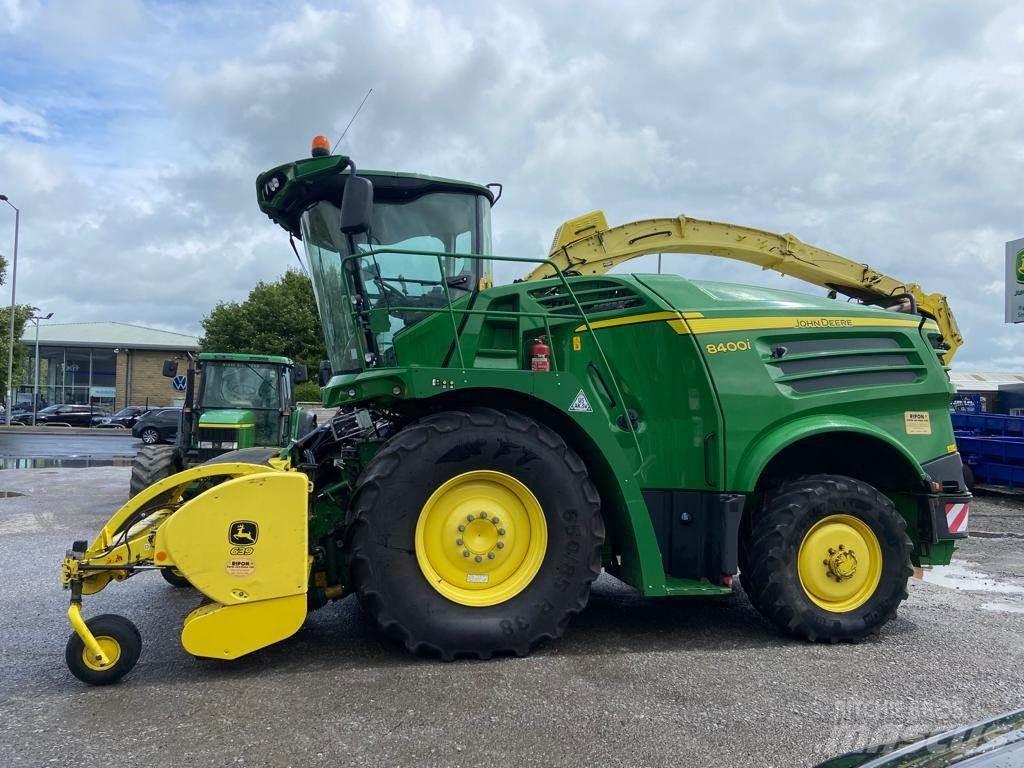 John Deere 8400i Фуражні комбайни