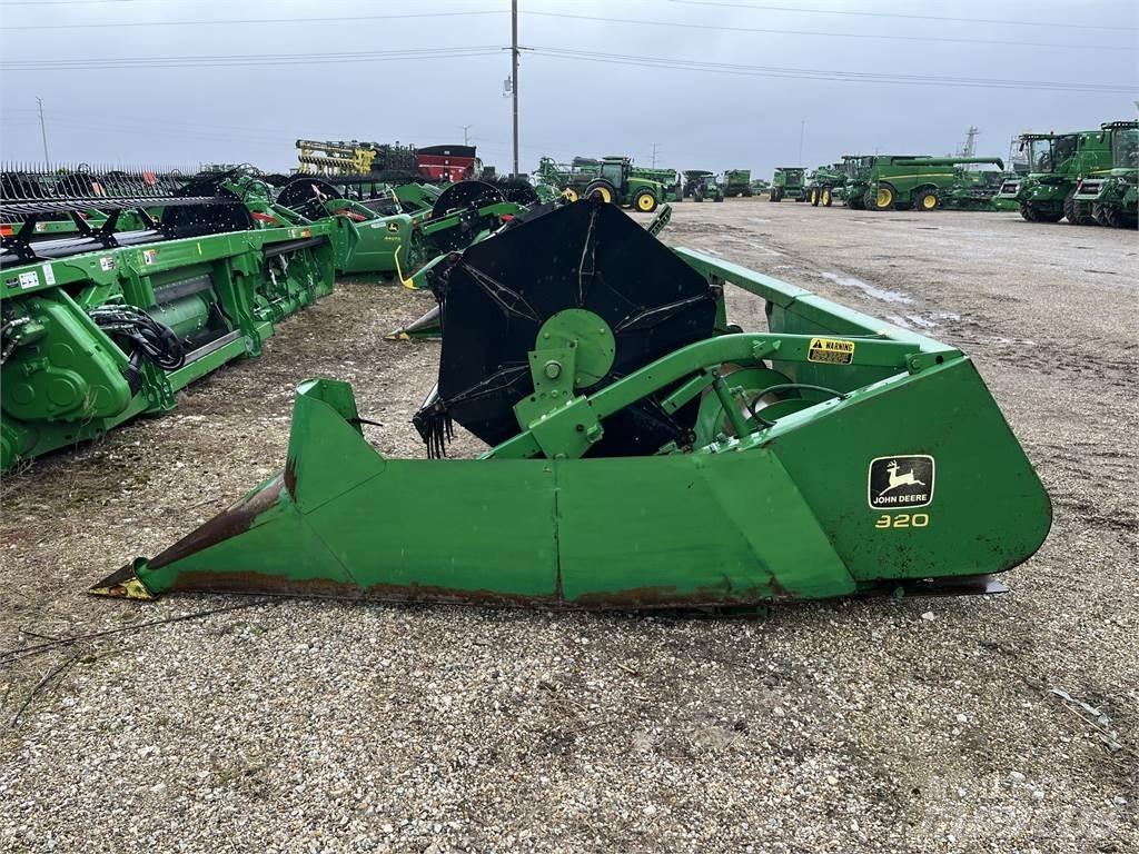 John Deere 920F Додаткове обладнання для збиральних комбайнів