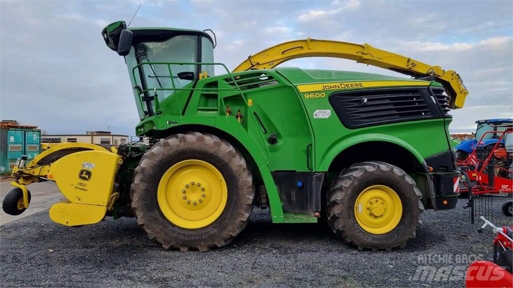 John Deere 9600 Фуражні комбайни