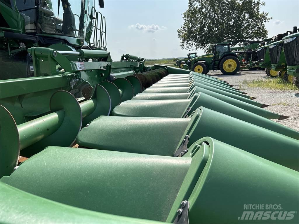 John Deere C12F Додаткове обладнання для збиральних комбайнів