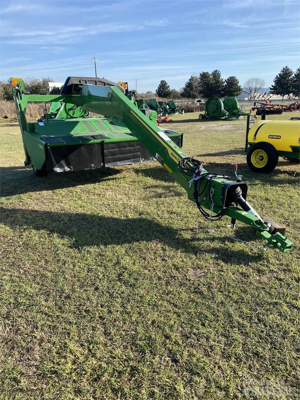 John Deere C300 Косилки-формувачі