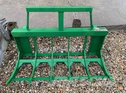 John Deere CR50 Грейфери