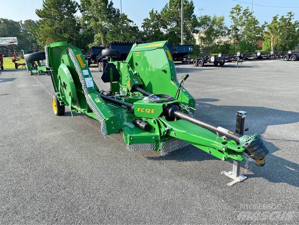 John Deere FC15E Роздрібнювачі, різаки і розпаковувачі тюків