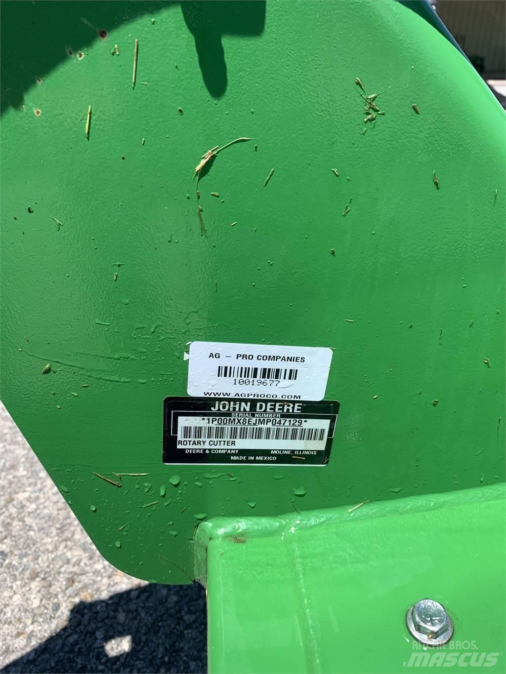 John Deere MX8 Роздрібнювачі, різаки і розпаковувачі тюків