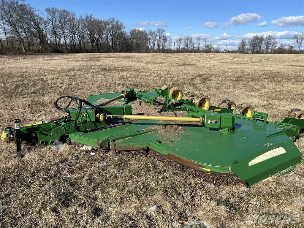 John Deere R20 Роздрібнювачі, різаки і розпаковувачі тюків