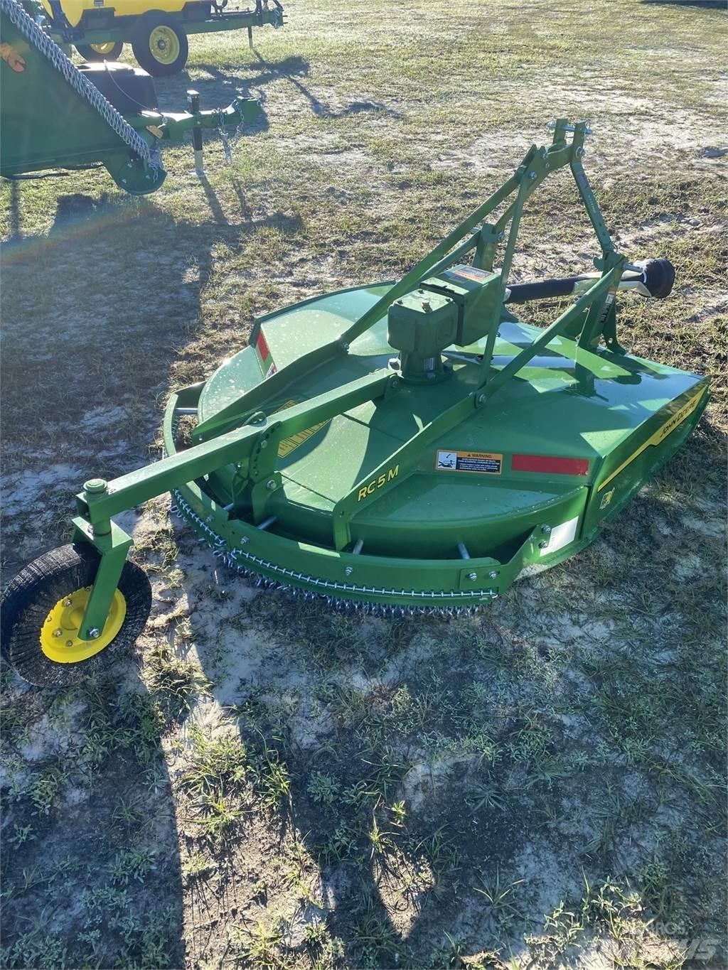 John Deere RC5M Роздрібнювачі, різаки і розпаковувачі тюків