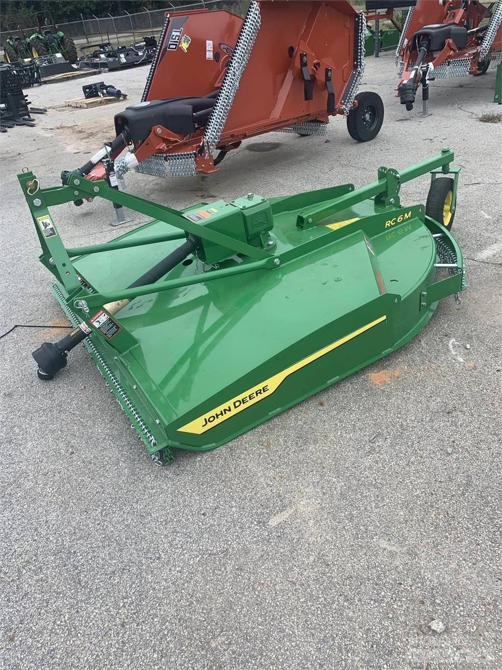 John Deere RC6M Роздрібнювачі, різаки і розпаковувачі тюків