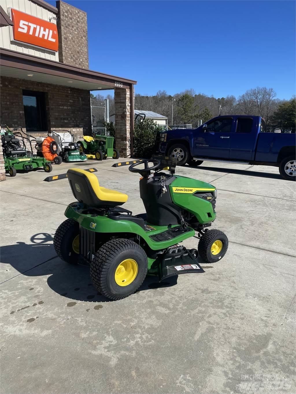 John Deere S100 Самохідні газонокосарки
