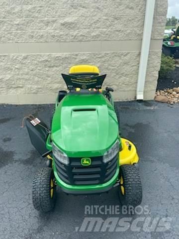 John Deere S100 Самохідні газонокосарки