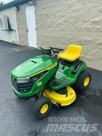 John Deere S100 Самохідні газонокосарки