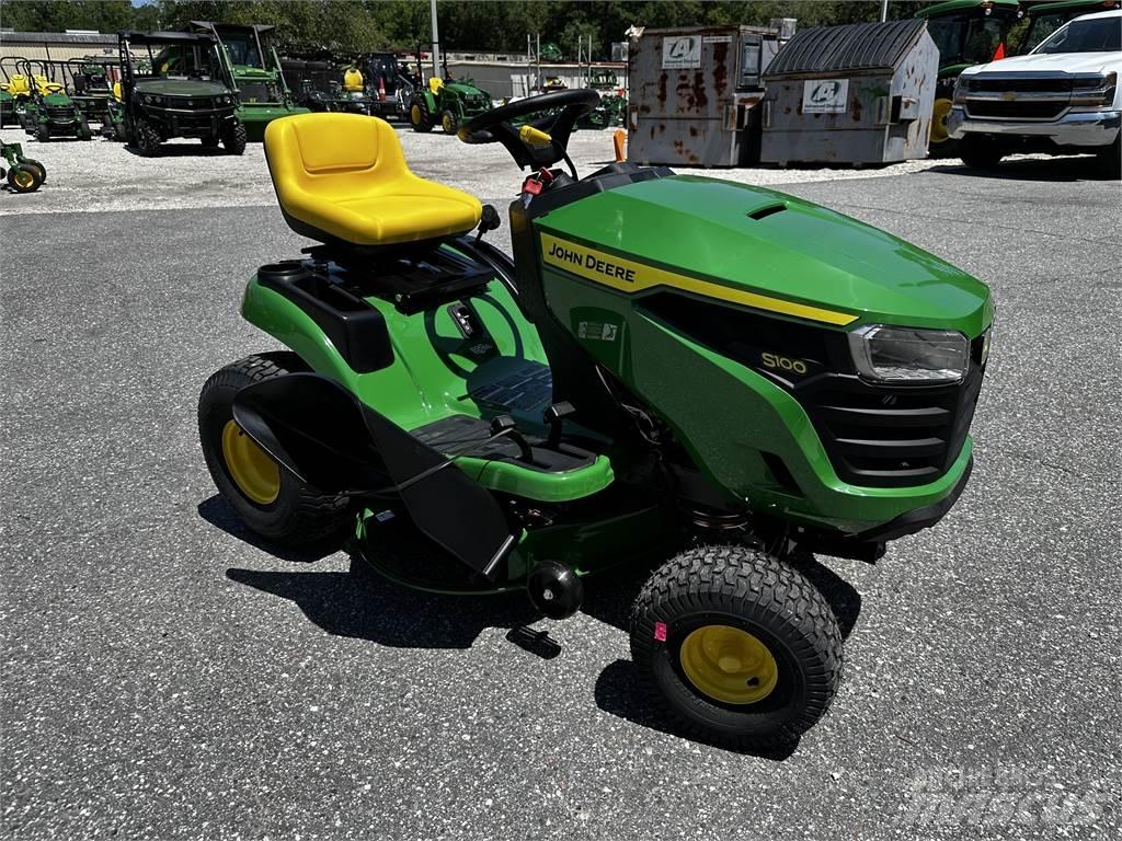 John Deere S100 Самохідні газонокосарки
