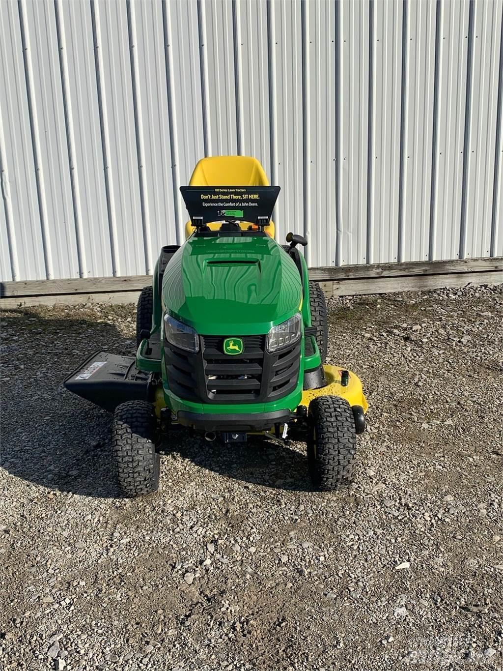 John Deere S120 Самохідні газонокосарки