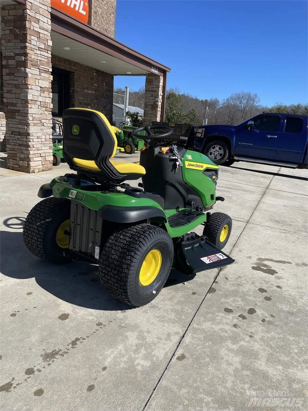John Deere S130 Самохідні газонокосарки