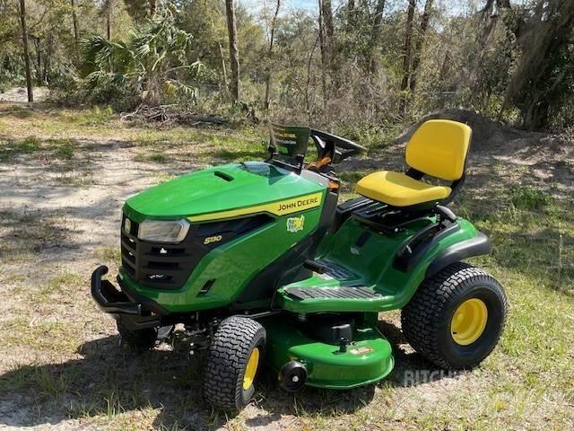 John Deere S130 Самохідні газонокосарки