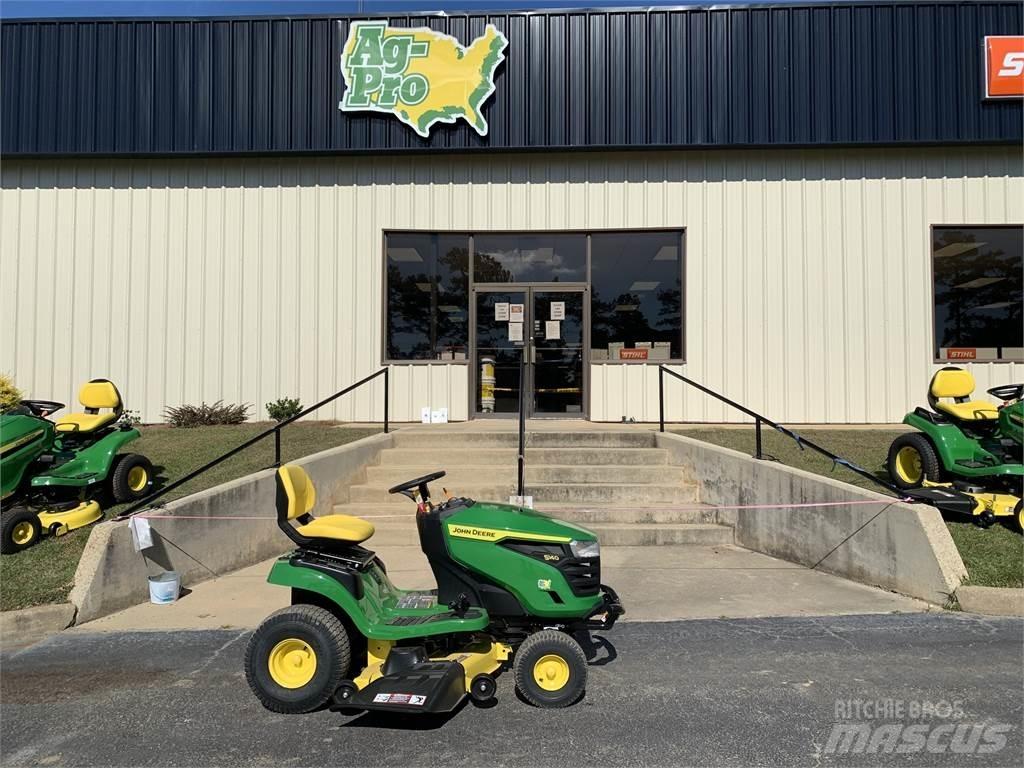John Deere S140 Самохідні газонокосарки
