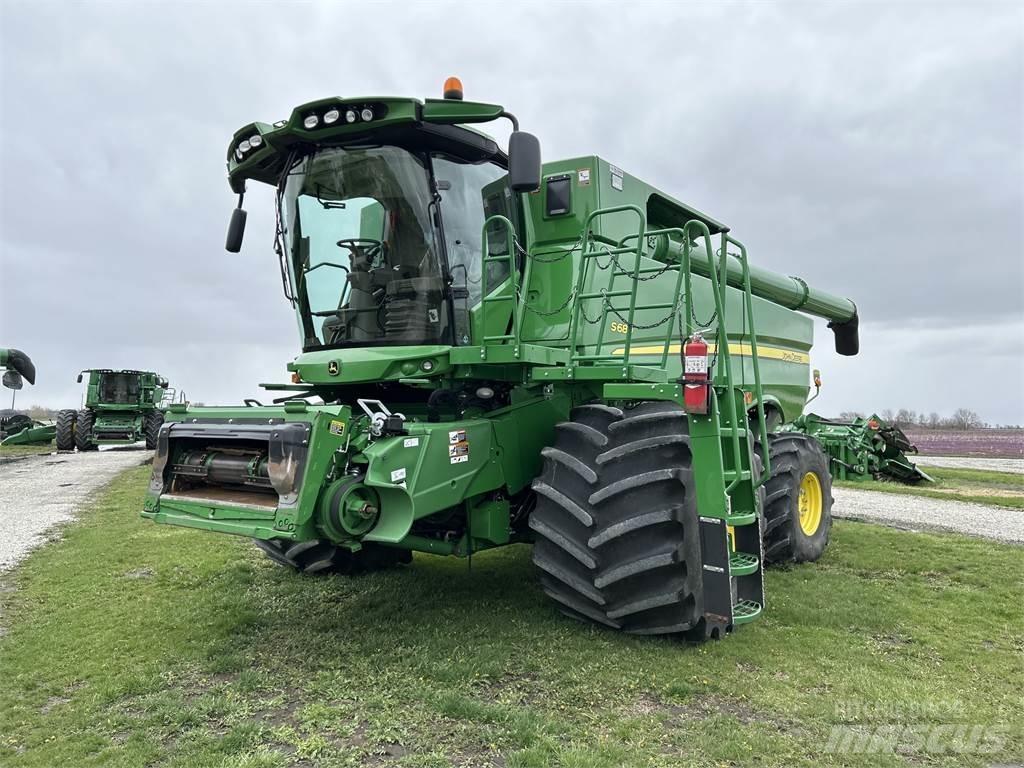 John Deere S680 Зернозбиральні комбайни
