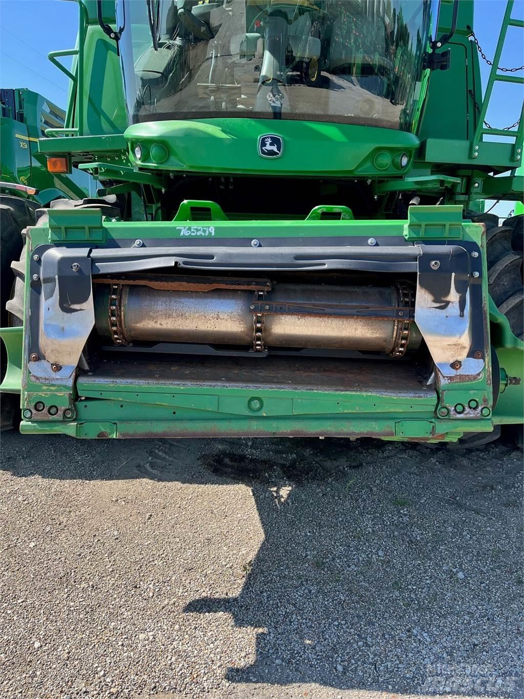 John Deere S680 Зернозбиральні комбайни