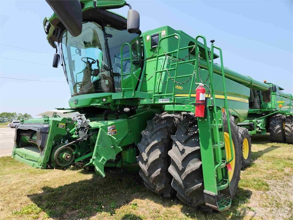 John Deere S680 Зернозбиральні комбайни