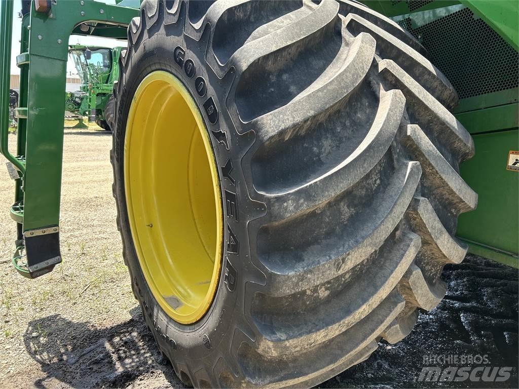 John Deere S680 Зернозбиральні комбайни