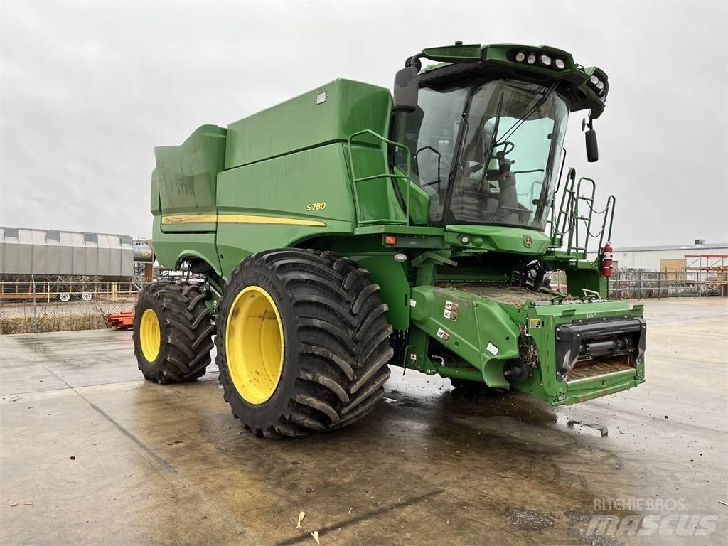 John Deere S780 Зернозбиральні комбайни