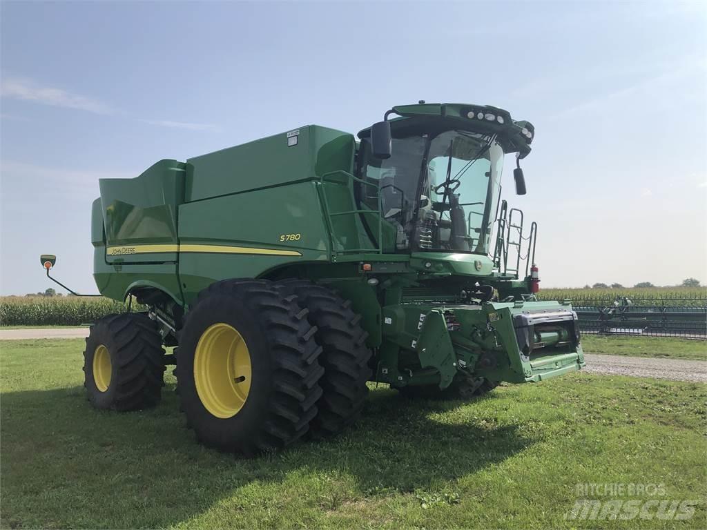 John Deere S780 Зернозбиральні комбайни