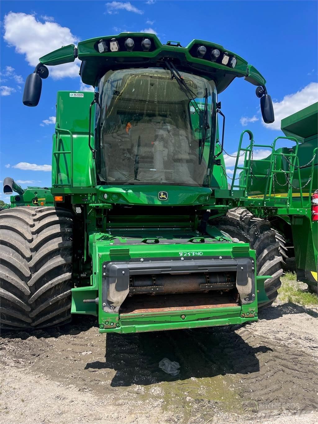 John Deere S790 Зернозбиральні комбайни