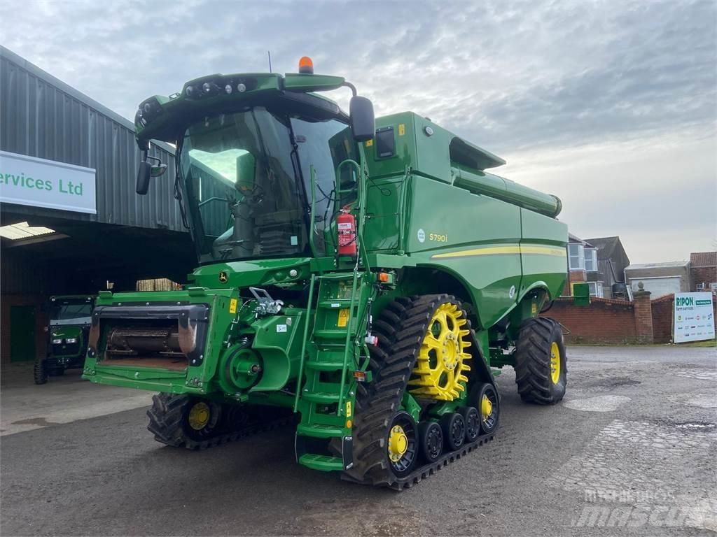 John Deere S790 Зернозбиральні комбайни