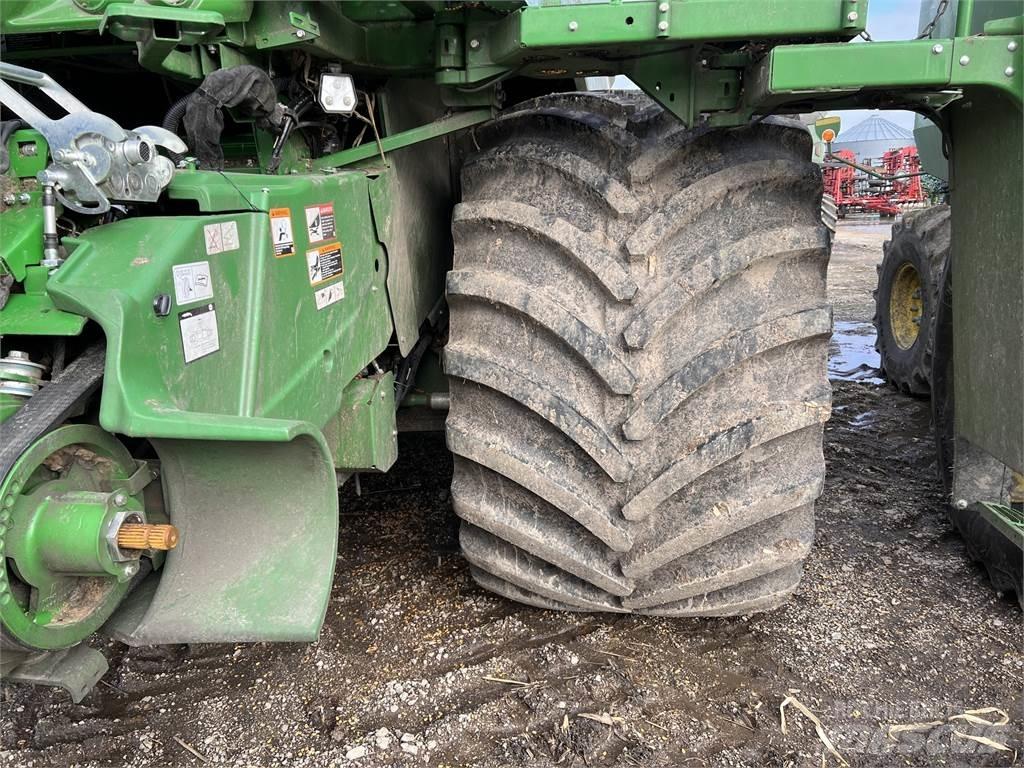 John Deere S790 Зернозбиральні комбайни