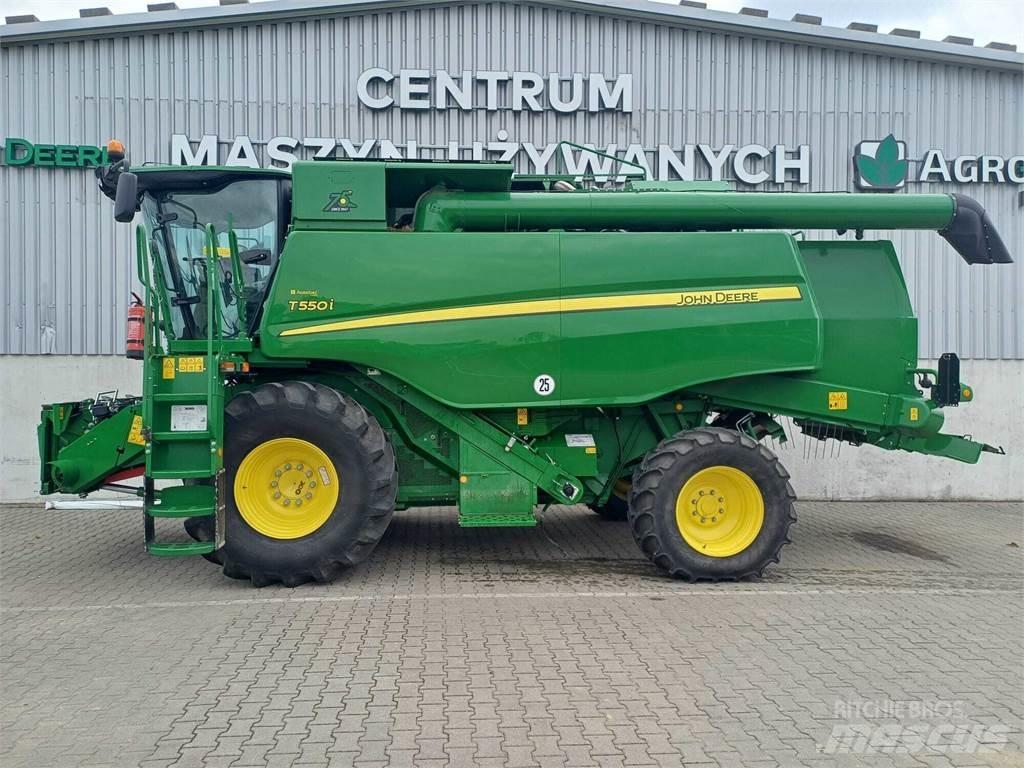 John Deere T550 Зернозбиральні комбайни