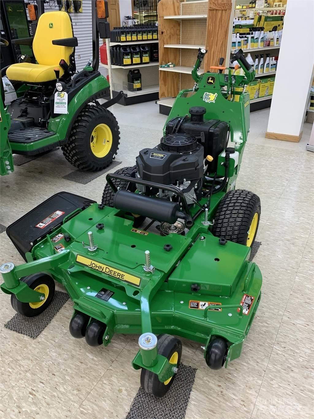 John Deere W48M Walk-behind косарка