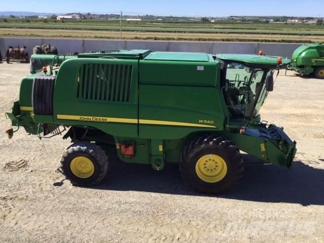 John Deere W540 Зернозбиральні комбайни