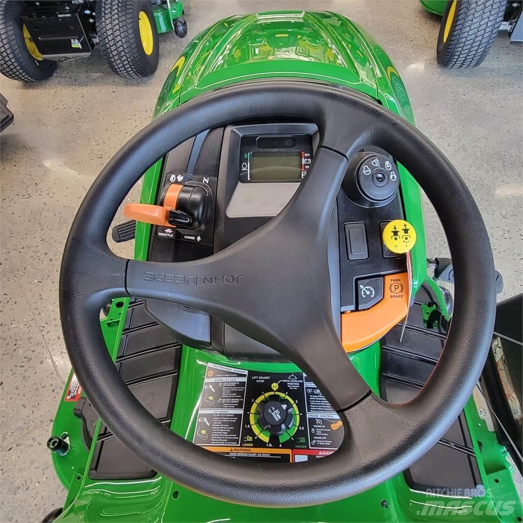John Deere X350 Трактори