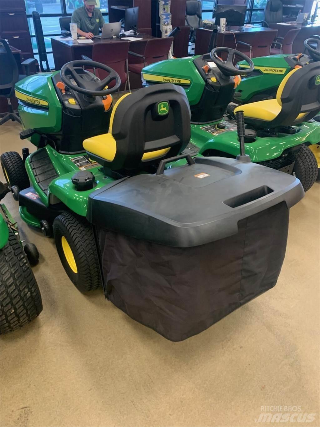 John Deere X350 Трактори