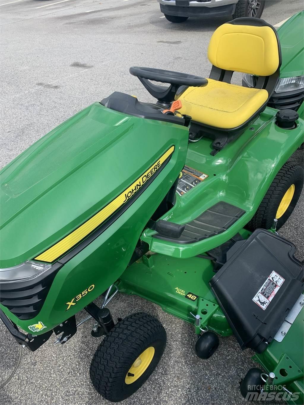 John Deere X350 Трактори