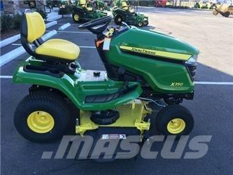 John Deere X350 Трактори
