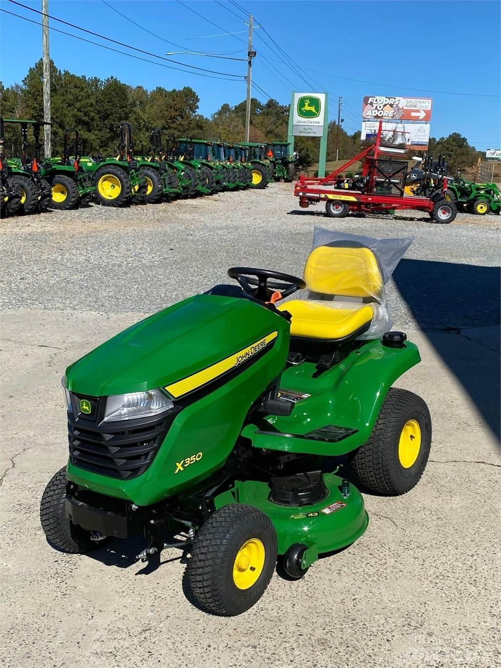 John Deere X350 Трактори