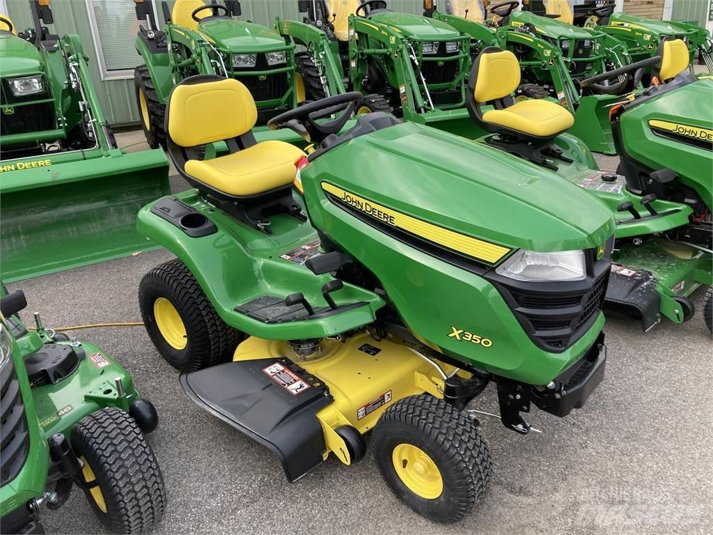 John Deere X350 Трактори