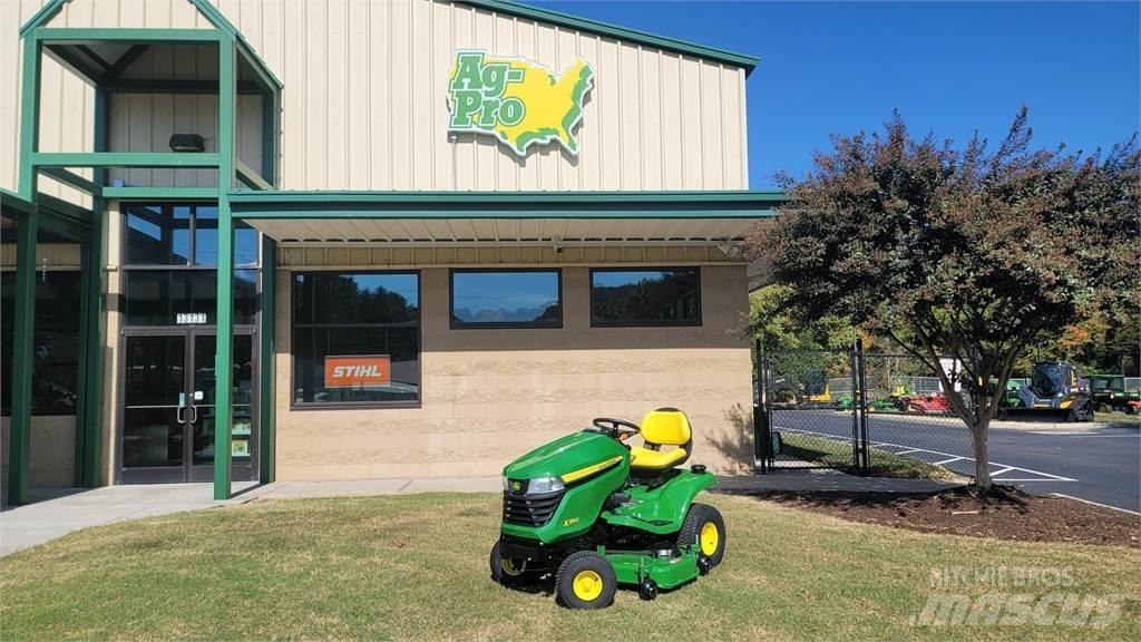 John Deere X350 Трактори