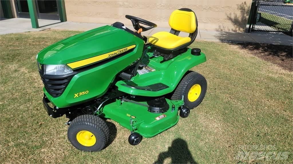 John Deere X350 Трактори