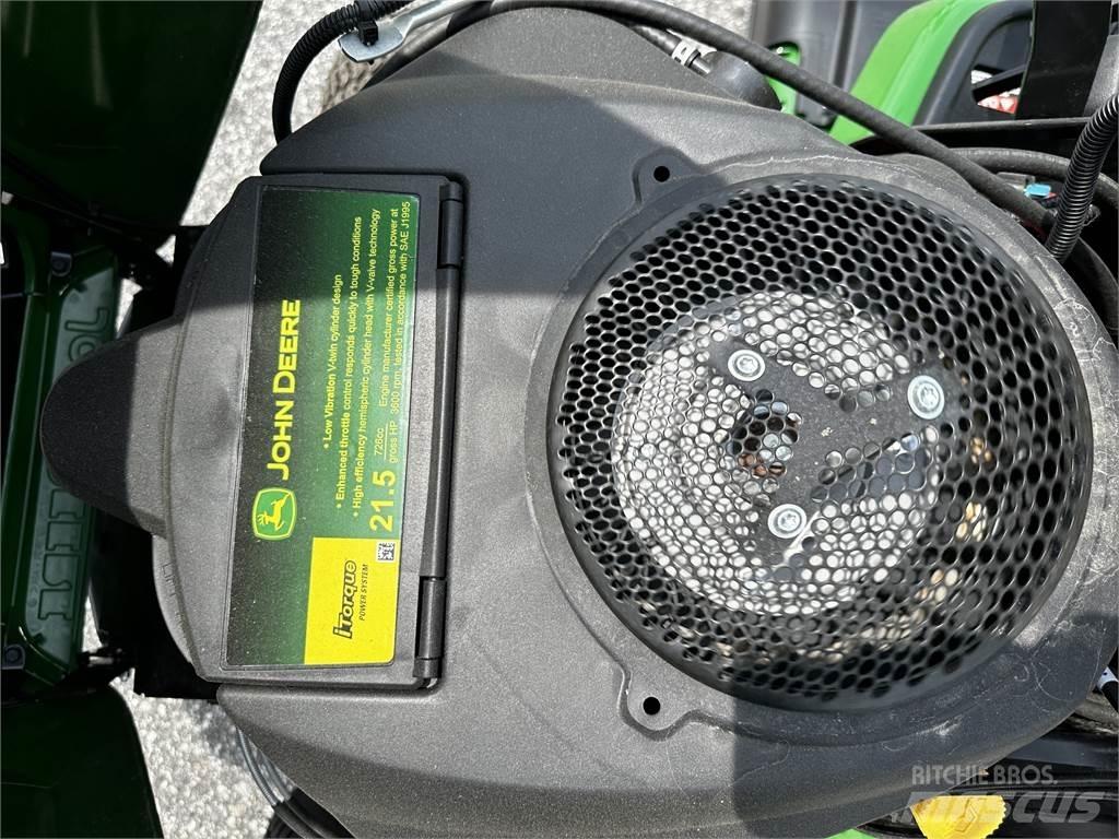 John Deere X370 Трактори