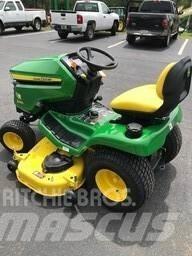 John Deere X380 Трактори