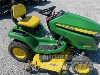 John Deere X380 Трактори