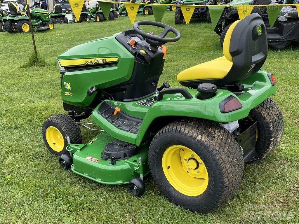 John Deere x570 Трактори