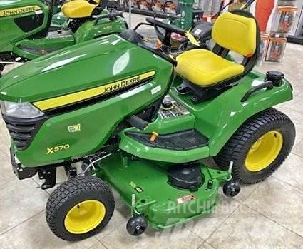 John Deere X570 Трактори