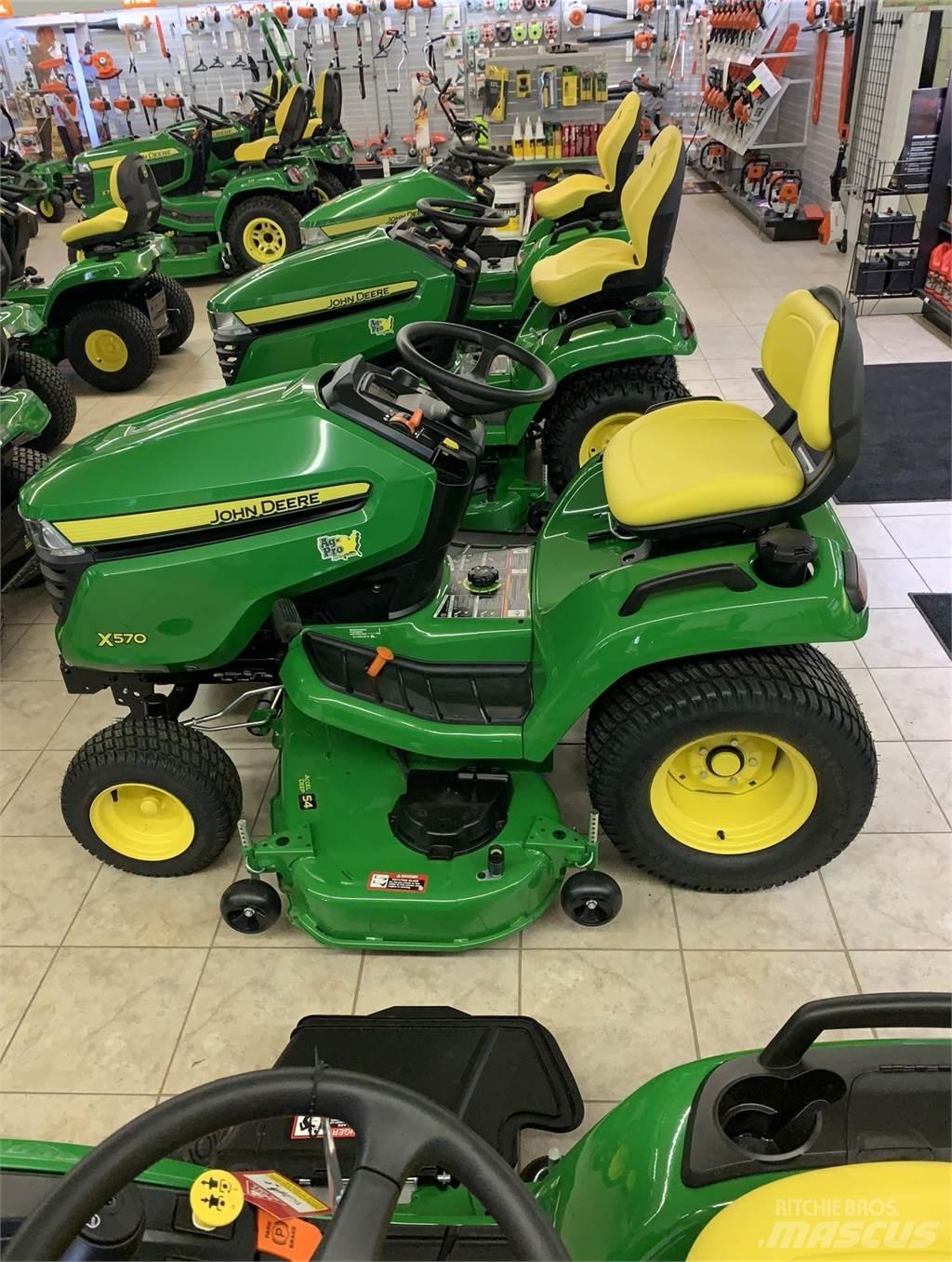 John Deere X570 Трактори