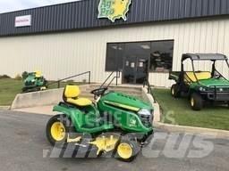 John Deere X570 Трактори