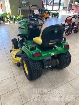 John Deere X570 Трактори