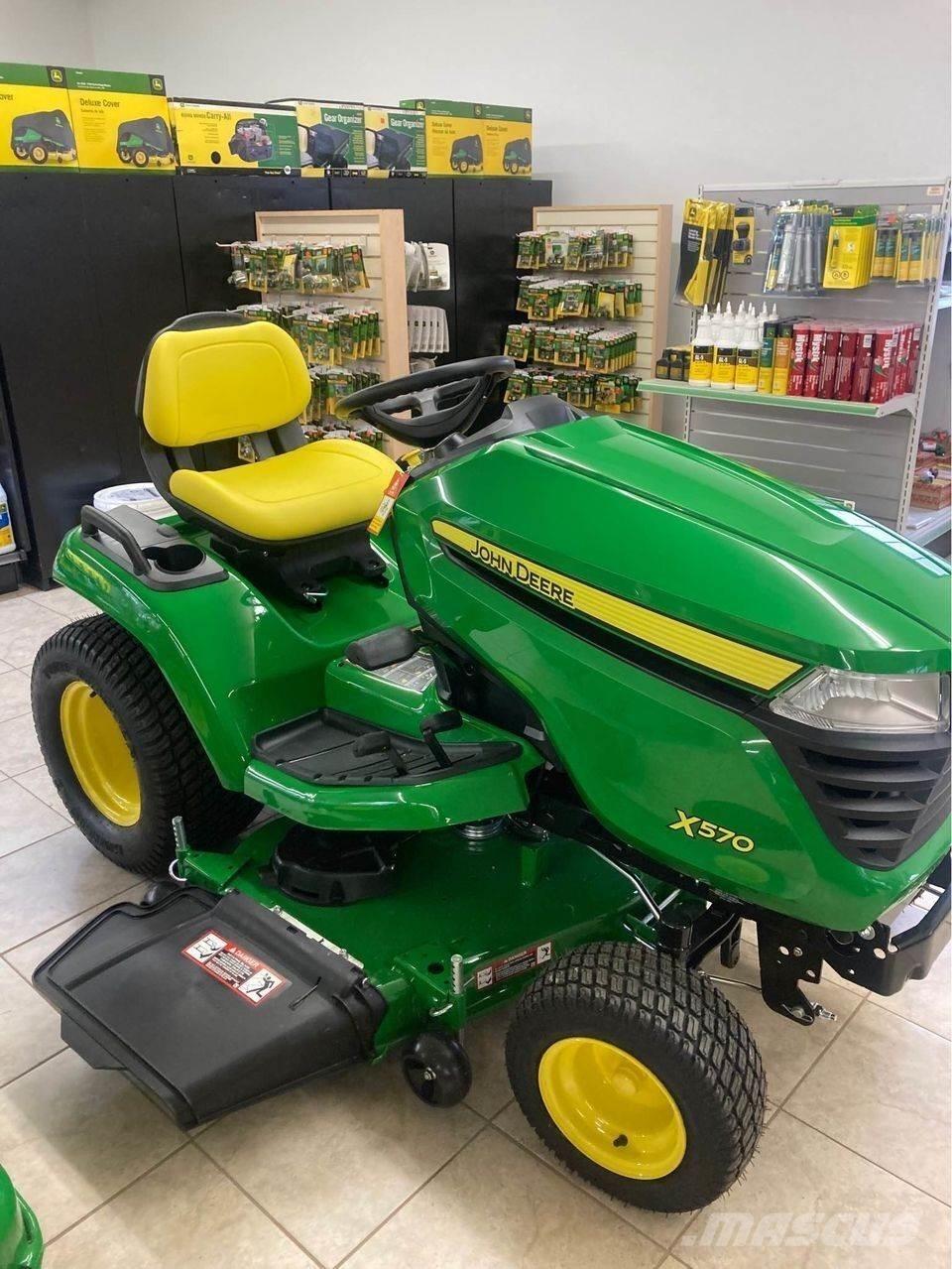 John Deere X570 Трактори