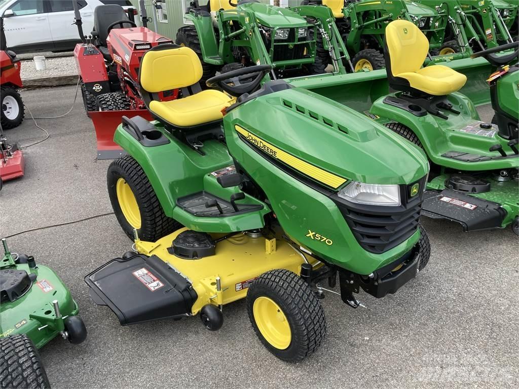 John Deere X570 Трактори